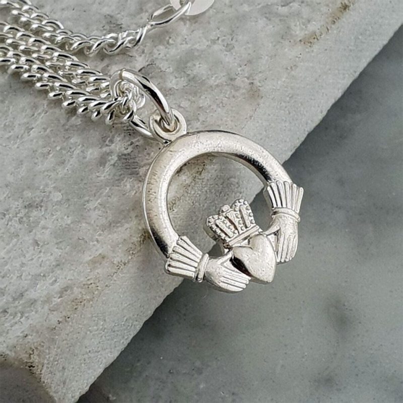 925 Sterling Silver Infinity Heart Claddagh Pendant Necklace - 17 Inch Chain